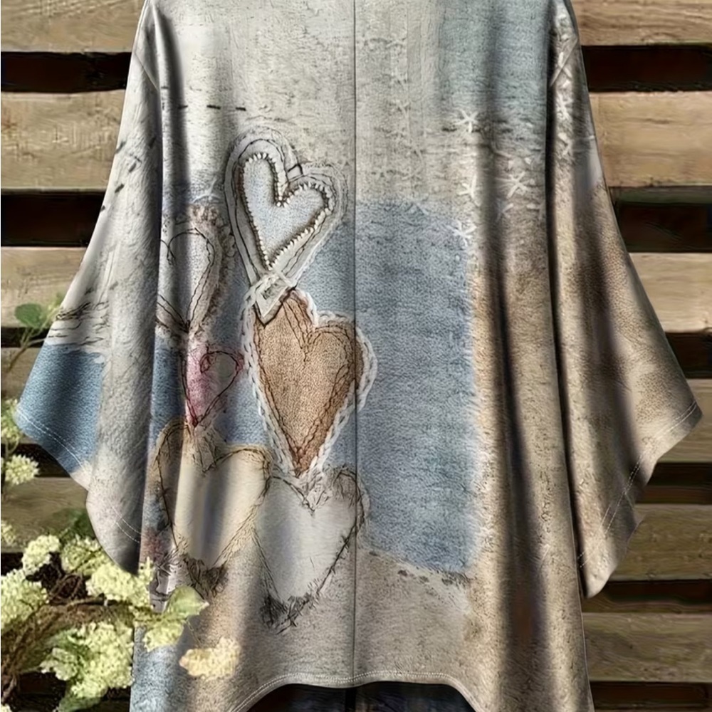 Heart Patterned Poncho Tunic with Multicolor Design - Picture 2 of 3